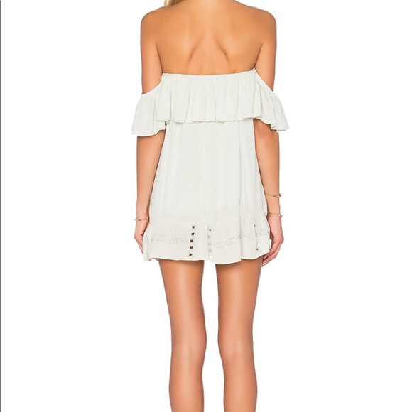 Revolve- Gisella Dress in Sage
ale by alessandra - Picture 3 of 5